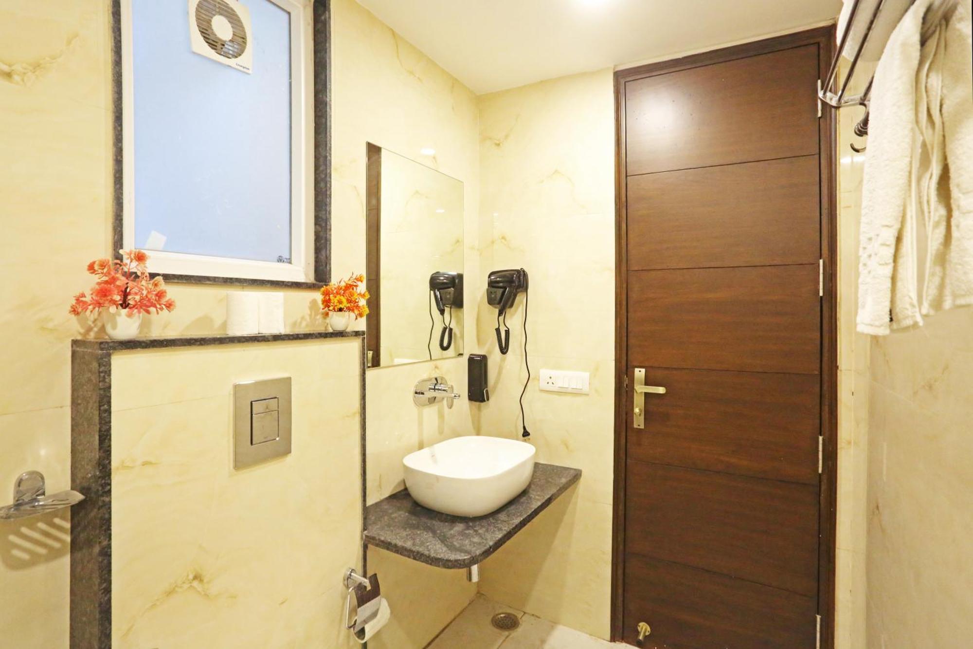 Frankstay By Hotel Mayfair Newly Built - New Delhi Ngoại thất bức ảnh